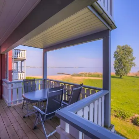 Mitteldeck 523 Apartment *